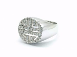 Chinese symbol ring in white gold and diamonds