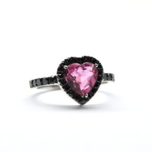 Anello tormalina e diamanti neri