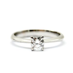 Anello solitario 0,44 ct
