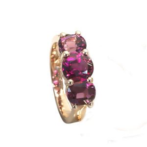 Ring with three tourmalines