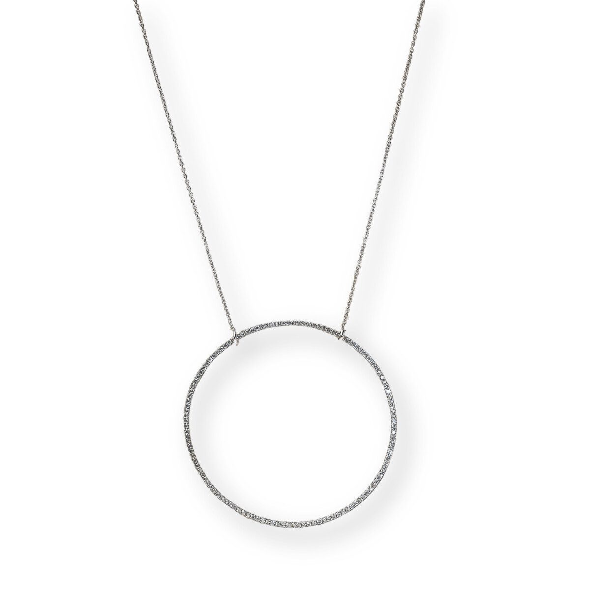Circle necklace in white gold and diamonds Circle necklace in white gold and diamonds