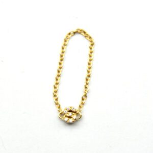 Yellow gold chain ring with diamond initial